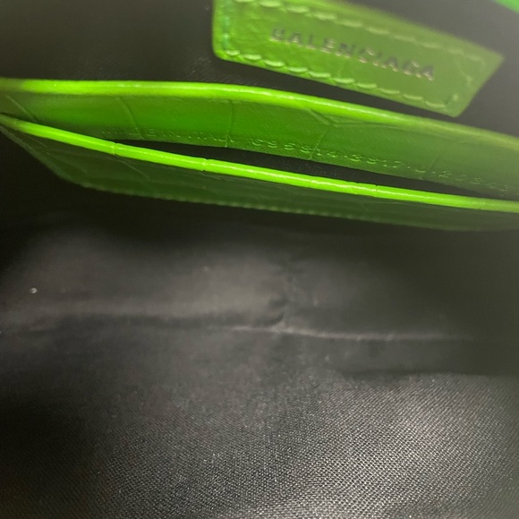 BALENCIAGA
Le Cagole Mini studded croc-effect leather shoulder bag - Picture 8 of 10